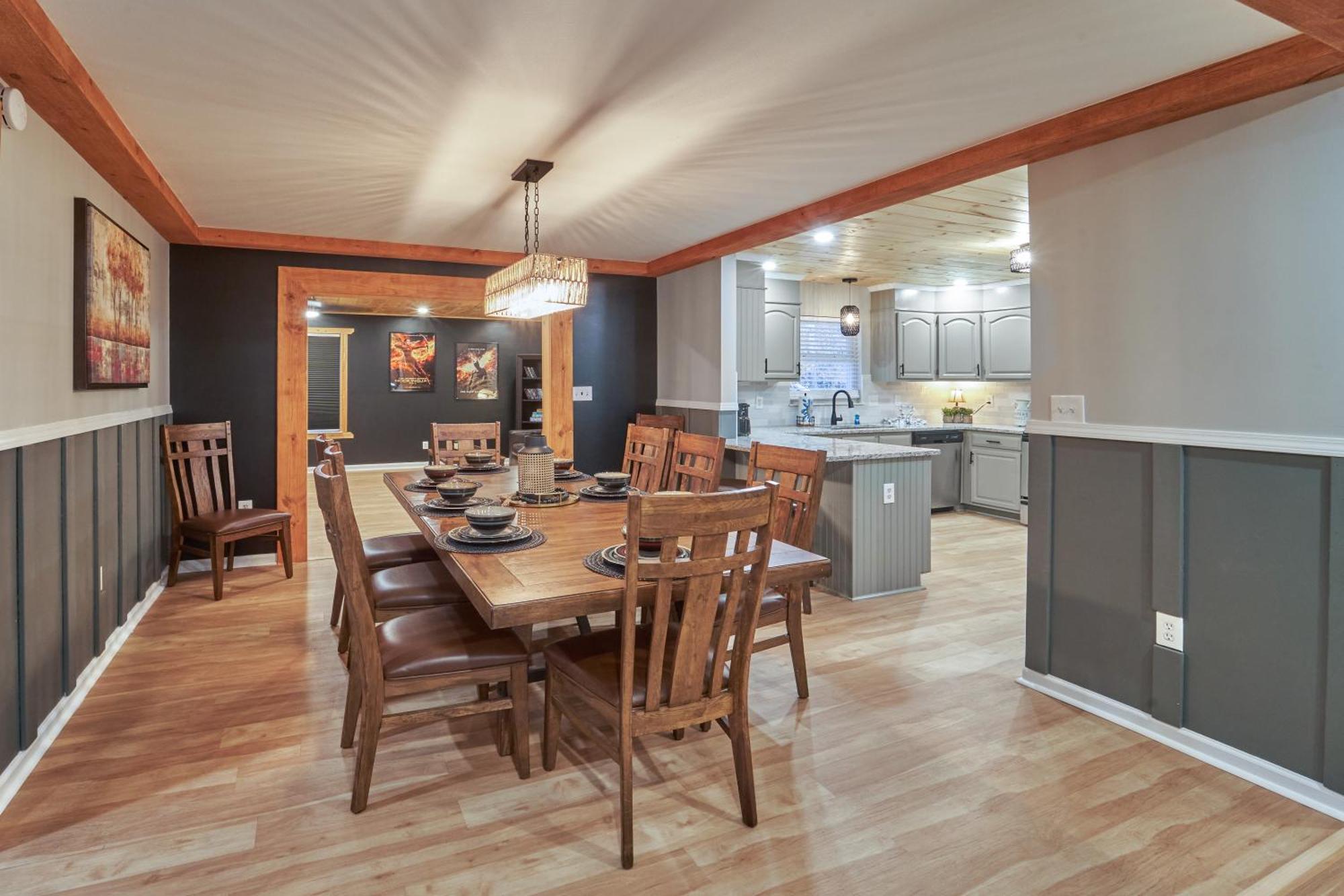 פיג'ן פורג' Entertainment Galore! Luxurious Property, Spectacular & Peaceful Setting, Great Location, Close To Major Attractions!! מראה חיצוני תמונה